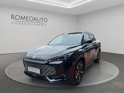 Nuova MG HS Luxury 143 CV (105 kW) 2026 Pebble black SUV