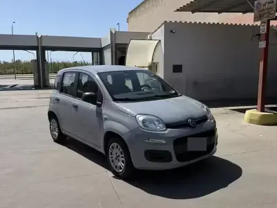 Usata Fiat Panda 69 CV (50 kW) 2019 Grigio Utilitaria