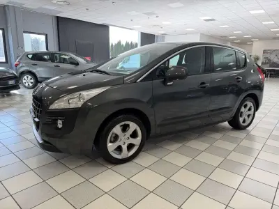 Usata Peugeot 3008 Business-Line 163 CV (119 kW) 2011 Grigio Station wagon