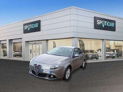Usata Alfa Romeo Giulietta Progression 120 CV (88 kW) 2016 Grigio Utilitaria