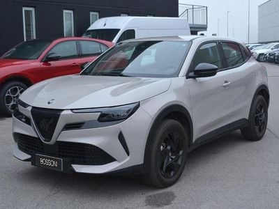 Usata Alfa Romeo Junior 136 CV (100 kW) 2025 Bianco SUV