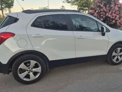 Usata Opel Mokka S 116 CV (85 kW) 2015 Bianco SUV