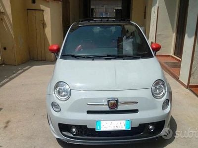 Usata Abarth 500 135 CV (99 kW) 2010 Utilitaria