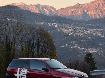 Occasion Alfa Romeo 145 103 ch (75 kW) 1995 Rouge Citadine