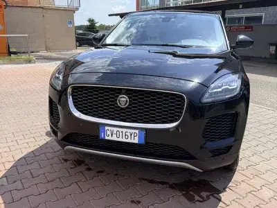 Usata Jaguar E-Pace R-Dynamic 150 CV (110 kW) 2019 Nero SUV