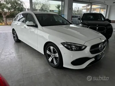 Usado Mercedes C200 Advanced 163 CV (119 kW) 2024 Blanco Familiar
