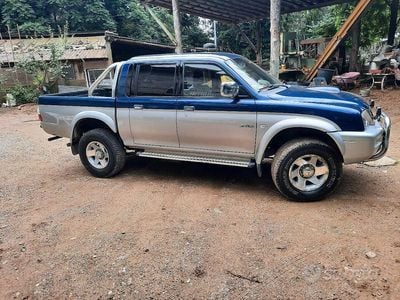Occasion Mitsubishi L200 87 ch (63 kW) 2003 Bleue Pick-up