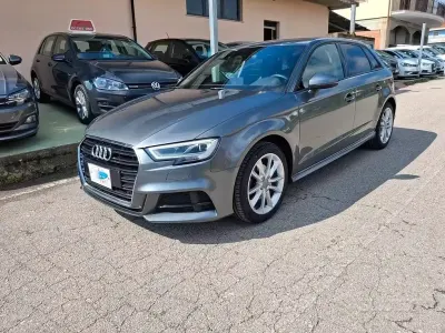 Brugt Audi A3 S-Line 131 HK (96 kW) 2020 Grå Sedan