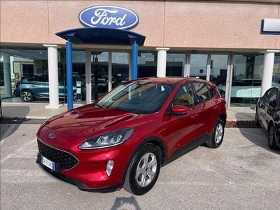 Usata Ford Kuga Business Edition 120 CV (88 kW) 2022 Rosso metallizzato SUV