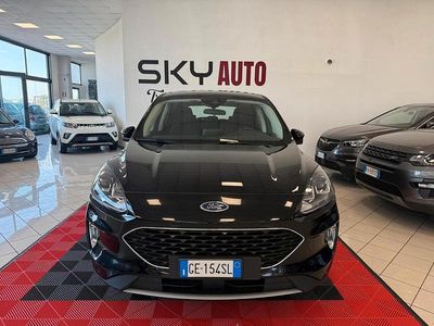 Usata Ford Kuga 120 CV (88 kW) 2021 Nero SUV