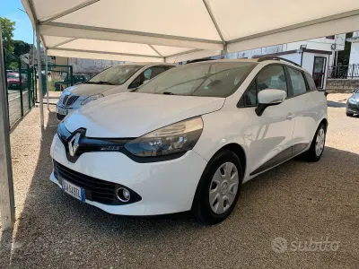 Usata Renault Clio 75 CV (55 kW) 2014 Bianco Station wagon