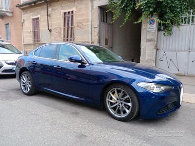 Usata Alfa Romeo Giulia 180 CV (132 kW) 2017 Blu Berlina