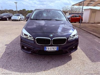 Usata BMW 216 Active Tourer Advantage 116 CV (85 kW) 2015 Blu Monovolume