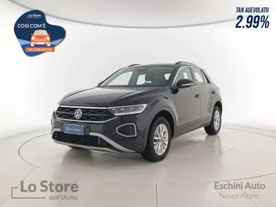 Usata VW T-Roc Life 150 CV (110 kW) 2024 Deep black perlato SUV