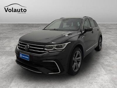 Usata VW Tiguan R-line 150 CV (110 kW) 2023 Grigio SUV