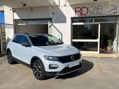 Usata VW T-Roc Advance 116 CV (85 kW) 2019 Argento SUV