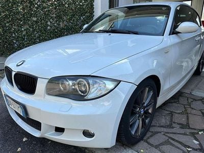 Usata BMW 120 M Sport 177 CV (130 kW) 2009 Bianco Utilitaria