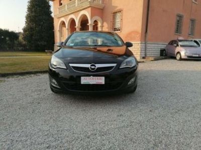 usata Opel Astra 2.0 CDTI 160CV Sports Tourer Cosmo navi bixseno