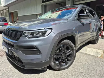Usata Jeep Compass Night Eagle 131 CV (96 kW) 2022 Grigio granite metallizz. SUV