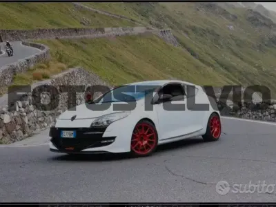 Usata Renault Mégane Coupé R.S. 250 CV (183 kW) 2010 Bianco Coupé