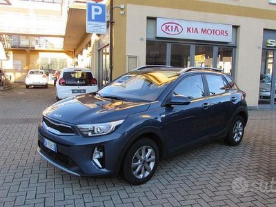 Usata Kia Stonic Style 84 CV (61 kW) 2023 Blu SUV