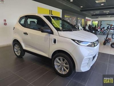 Nuova Aixam AMBITION Pack 5 kW (8 CV) 2025 Bianco Utilitaria