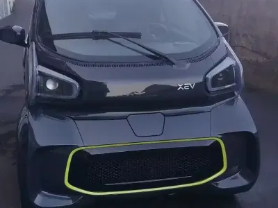 Usata XEV Yoyo 7 kW (10 CV) 2024 Grigio Utilitaria