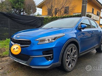 Usata Kia XCeed Style 140 CV (102 kW) 2020 Blu SUV