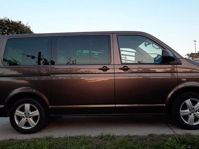 Usata VW Multivan 140 CV (102 kW) 2011 Monovolume
