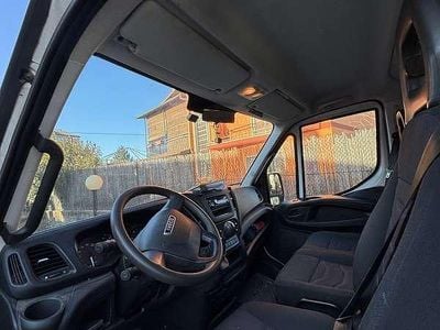Usata Iveco Daily 122 CV (89 kW) 2018 Bianco Furgone