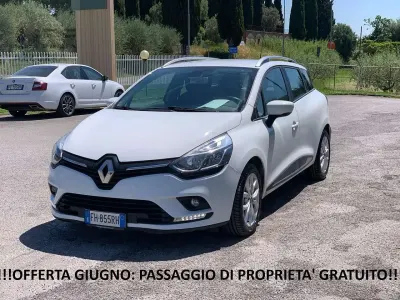 Usata Renault Clio GrandTour Intens 90 CV (66 kW) 2017 Bianco Station wagon