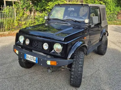 Usata Suzuki Samurai 64 CV (47 kW) 1987 Nero SUV