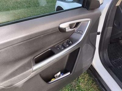 Usata Volvo XC60 Kinetic 177 CV (130 kW) 2012 SUV