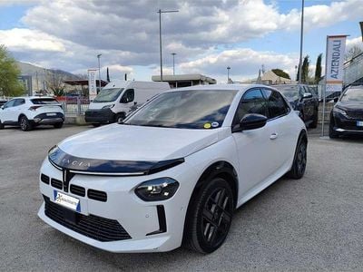 Usata Lancia Ypsilon 101 CV (74 kW) 2025 Bianco Utilitaria