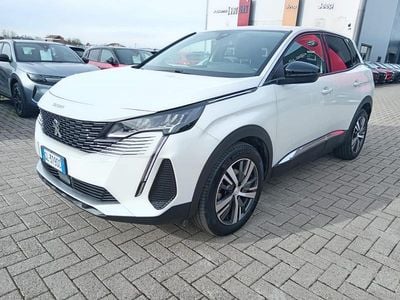 Usata Peugeot 3008 Allure 131 CV (96 kW) 2022 Bianco SUV