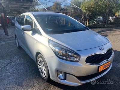 usata Kia Carens 3ª serie 1.7 CRDi 115 CV Cool