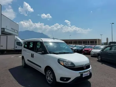 Usata Fiat Doblò Easy 120 CV (88 kW) 2019 Bianco Monovolume
