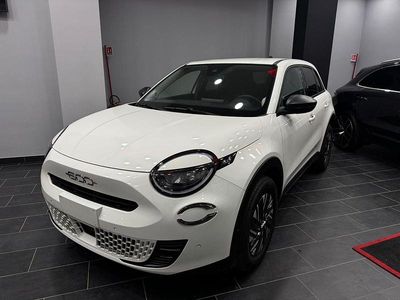 Usata Fiat 600 100 CV (73 kW) 2024 Bianco SUV