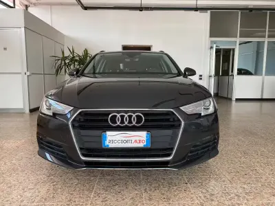 Usata Audi A4 Business 150 CV (110 kW) 2016 Grigio Station wagon