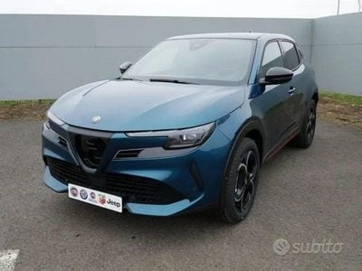 Nuova Alfa Romeo GT Junior Edizione Speciale 136 CV (100 kW) 2025 Blu SUV