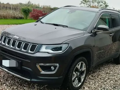 Usata Jeep Compass Limited 140 CV (102 kW) 2019 Grigio SUV