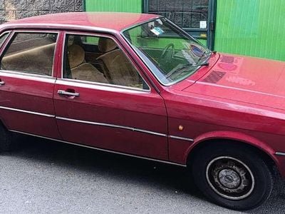 Usata Audi 80 84 CV (61 kW) 1980 Rosso Berlina