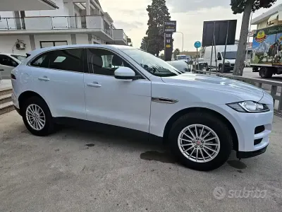 Usata Jaguar F-Pace Pure 180 CV (132 kW) 2019 Bianco SUV
