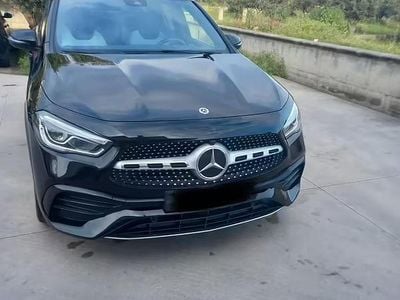 Usata Mercedes GLA200 Premium 150 CV (110 kW) 2022 Nero SUV