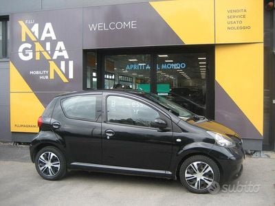 Usata Toyota Aygo Sol 67 CV (49 kW) 2008 Nero Utilitaria