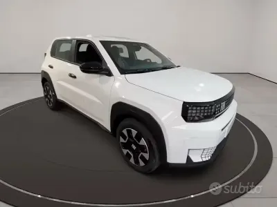 Nuova Fiat Grande Panda Icon 100 CV (73 kW) 2026 Bianco Utilitaria