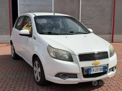 Usata Chevrolet Aveo LT 84 CV (61 kW) 2011 Bianco Berlina