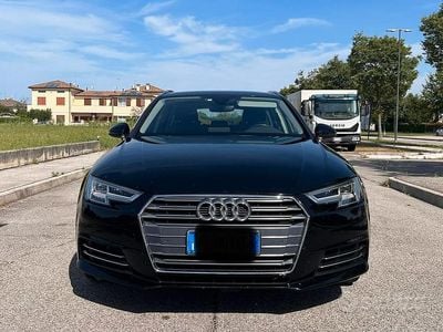 Usata Audi A4 122 CV (89 kW) 2017 Nero Station wagon