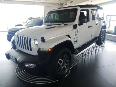 Usata Jeep Wrangler Unlimited Sahara 272 CV (200 kW) 2023 Bianco SUV