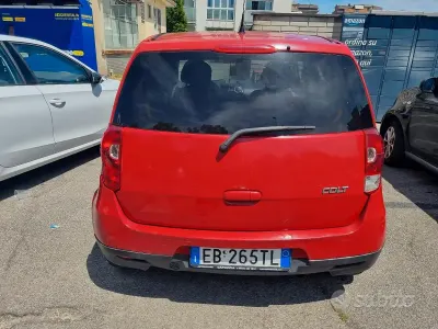 Usata Mitsubishi Colt 95 CV (69 kW) 2014 Rosso Berlina